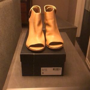 Steven by Steve Madden all leather SLATER bootie.